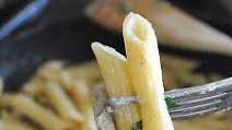 Pasta with Veal in Lemon Sauce Pasta with Veal in Lemon Sauce