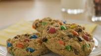 Easy Monster Cookies Easy Monster Cookies