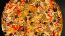 Tony's Trending Recipe: The Deluxe Cracker Thin Pizza Tony's Trending Recipe: The Deluxe Cracker Thin Pizza