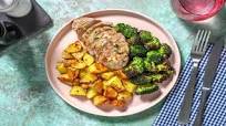 Cal Smart Honey-Thyme Pork with Roasted Potatoes and Broccoli Cal Smart Honey-Thyme Pork with Roasted Potatoes and Broccoli