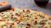 Salty Sweet Blue Cheese Pizza Salty Sweet Blue Cheese Pizza