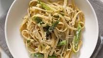 Ronzoni® Fettuccine Alfredo with Mascarpone and Asparagus Ronzoni® Fettuccine Alfredo with Mascarpone and Asparagus
