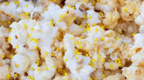EASY White Chocolate Popcorn Recipe EASY White Chocolate Popcorn Recipe