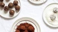 Chocolate Dipped Banana Bread Bites Chocolate Dipped Banana Bread Bites