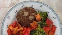 Homemade lower fat minced beef patties Homemade lower fat minced beef patties