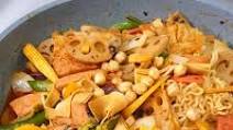 Mala Xiang Guo (Sichuan Spicy Stir-Fry) Mala Xiang Guo (Sichuan Spicy Stir-Fry)