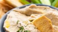 White Bean Hummus Recipe with Roasted Garlic White Bean Hummus Recipe with Roasted Garlic
