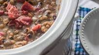 Slow-Cooker Southern-Style Blackeye Peas Slow-Cooker Southern-Style Blackeye Peas