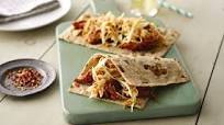 Slow Cooker BBQ Pulled Chicken Flatbreads Slow Cooker BBQ Pulled Chicken Flatbreads