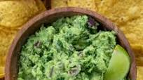 Easy Guacamole {Chipotle Copycat} Easy Guacamole {Chipotle Copycat}