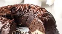Chocolate Bundt Cake with Cream Cheese Filling - Low Carb & Gluten Free Chocolate Bundt Cake with Cream Cheese Filling - Low Carb & Gluten Free