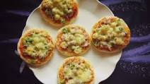 Quick Mini Veg Pizza | how to make pizza with readymade pizza base in microwave Quick Mini Veg Pizza | how to make pizza with readymade pizza base in microwave