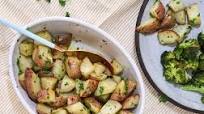 Oven-Baked Parsley Potatoes Oven-Baked Parsley Potatoes