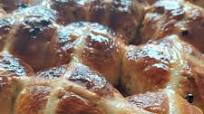 Paul Hollywood's hot cross buns, Whaleycooks style Paul Hollywood's hot cross buns, Whaleycooks style