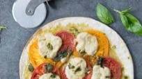 Vegan Summer Margherita Pizza Vegan Summer Margherita Pizza