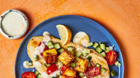 Paneer Tikka Naan With Tomato & Cucumber Salad Paneer Tikka Naan With Tomato & Cucumber Salad