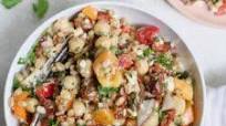 Mediterranean Chickpea and Farro Salad Mediterranean Chickpea and Farro Salad