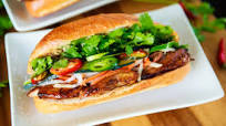 Vietnamese Chicken Banh Mi Recipe - Bánh Mì Gà Roti Vietnamese Chicken Banh Mi Recipe - Bánh Mì Gà Roti