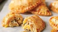 Shredded Chicken Empanadas with Cheese Shredded Chicken Empanadas with Cheese