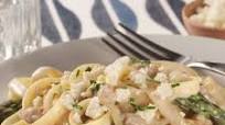 Fettuccine with Creamy Pork & Asparagus Sauce Fettuccine with Creamy Pork & Asparagus Sauce