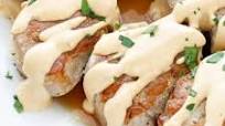 Pan Fried Pork Medallions with Creamy Wine Sauce Pan Fried Pork Medallions with Creamy Wine Sauce