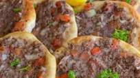 Lahme Bi Ajeen (Lebanese Open Face Meat Pies) Lahme Bi Ajeen (Lebanese Open Face Meat Pies)