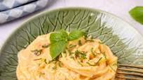 Cheesy Chicken Spaghetti: a tasty recipe for a quick weeknight dinner Cheesy Chicken Spaghetti: a tasty recipe for a quick weeknight dinner
