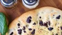 Easy Focaccia Bread Recipe with Olive Topping Easy Focaccia Bread Recipe with Olive Topping