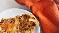 Honeycrisp Walnut Muffins Honeycrisp Walnut Muffins