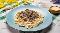 Ground Beef Stroganoff with Noodles Romanoff Recipe