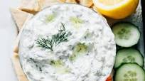 5-Minute Tzatziki Sauce (Extra Easy) 5-Minute Tzatziki Sauce (Extra Easy)