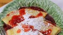 Lattyja Pancakes with Strawberry-Gooseberry Jam Lattyja Pancakes with Strawberry-Gooseberry Jam