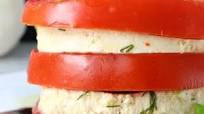 Vegan Tomatoes & Mozzarella Salad Vegan Tomatoes & Mozzarella Salad