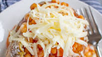Jacket potatoes with beans Jacket potatoes with beans
