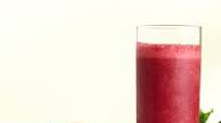 Beet, Strawberry, Cranberry Smoothie Beet, Strawberry, Cranberry Smoothie