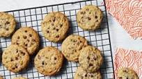 Chocolate Chip-Coconut Cookies Chocolate Chip-Coconut Cookies