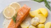 Salmon with creamy dill sauce Salmon with creamy dill sauce