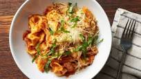 Slow-Cooker Chicken Parmesan Tortellini Slow-Cooker Chicken Parmesan Tortellini