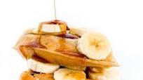 Banana Bread Waffles with Cinnamon Banana Bread Waffles with Cinnamon