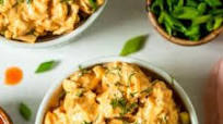 Healthy Buffalo Chicken Salad (Whole30, Paleo, Gluten-Free) Healthy Buffalo Chicken Salad (Whole30, Paleo, Gluten-Free)