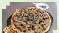 Marinated Chicken & Artichoke Pizza Marinated Chicken & Artichoke Pizza