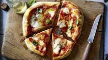 Margherita pizza Margherita pizza