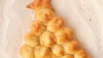 Pull apart Christmas tree cheesy bread Pull apart Christmas tree cheesy bread