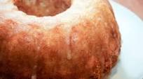 Babka Maslana z Rumem (Butter Rum Pound Cake) Babka Maslana z Rumem (Butter Rum Pound Cake)