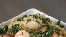 One-Pot Shrimp And Spinach Fettuccine Alfredo Pasta Recipe by Tasty One-Pot Shrimp And Spinach Fettuccine Alfredo Pasta Recipe by Tasty