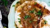 Crispy Fried Pork Chops with Gravy Crispy Fried Pork Chops with Gravy