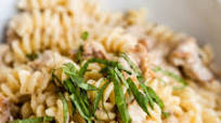 Instant Pot Cheesy Chicken and Pasta Recipe Instant Pot Cheesy Chicken and Pasta Recipe