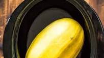 Slow Cooker Whole Spaghetti Squash Slow Cooker Whole Spaghetti Squash