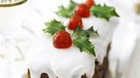 Snow-topped holly cakes Snow-topped holly cakes