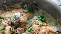 Creamy Mushroom Garlic Chicken with Parmesan and Bacon Creamy Mushroom Garlic Chicken with Parmesan and Bacon